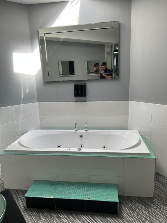 Boutique Blackpool 2 Bed Grey Apartment Sleeps 10 Kültér fotó